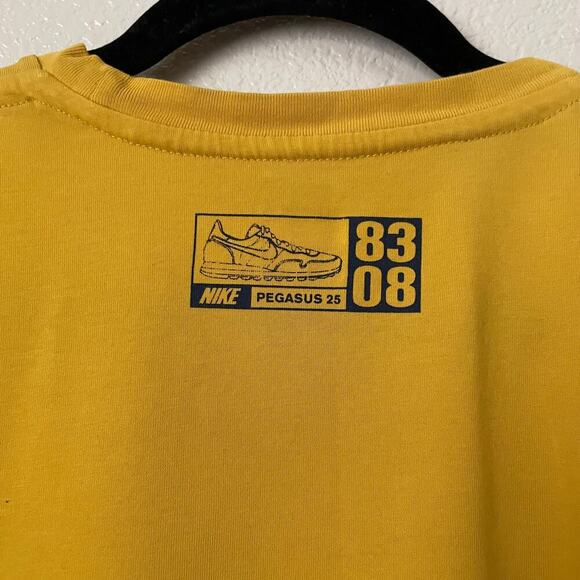 Nike Shirt Mens Large Yellow Pegasus 25 Se Collaboration Short Sleeve Fit Dry - Picture 8 of 12